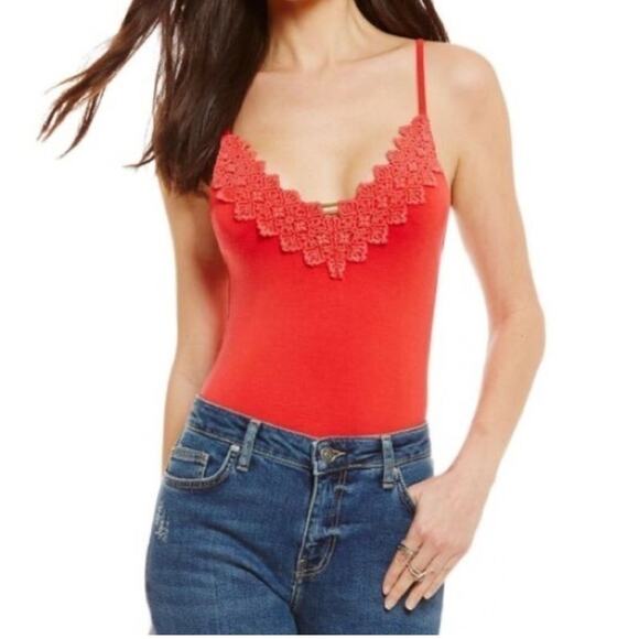 INTIMATELY FREE PEOPLE GIA RED LACE TRIM BODYSUIT SIZE SMALL - Picture 2 of 7